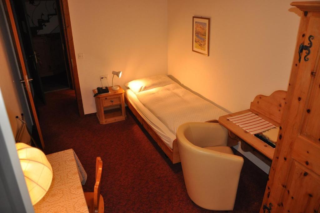 Hotel Seraina Sils Maria Room photo